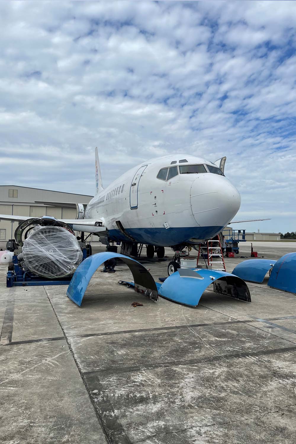 AAI-B737-parted-out